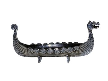 Main Image Tinn-Per Viking ships