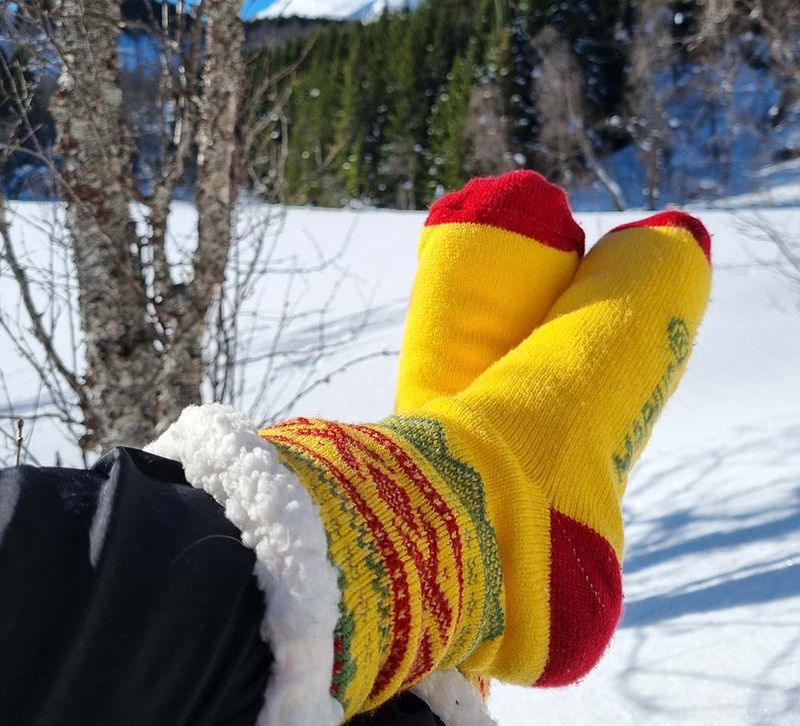 Snuggle socks, MARIUS® pattern, yellow/green/red