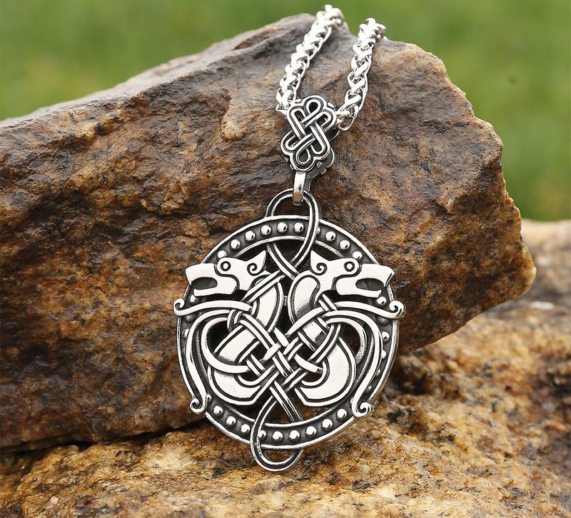 Viking necklace, Dragon heads
