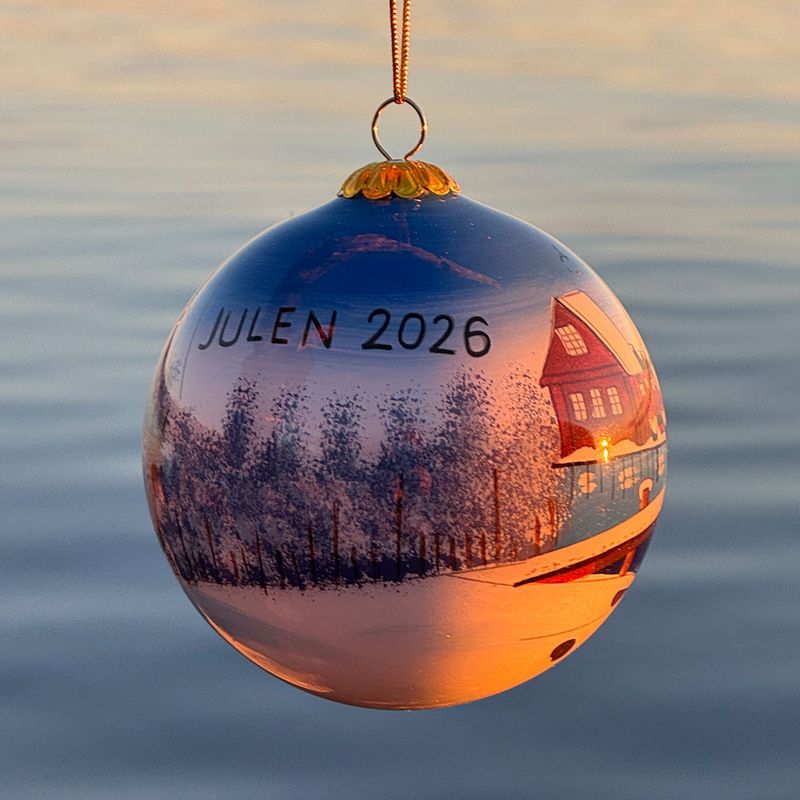 Glass bauble, Julen 2026