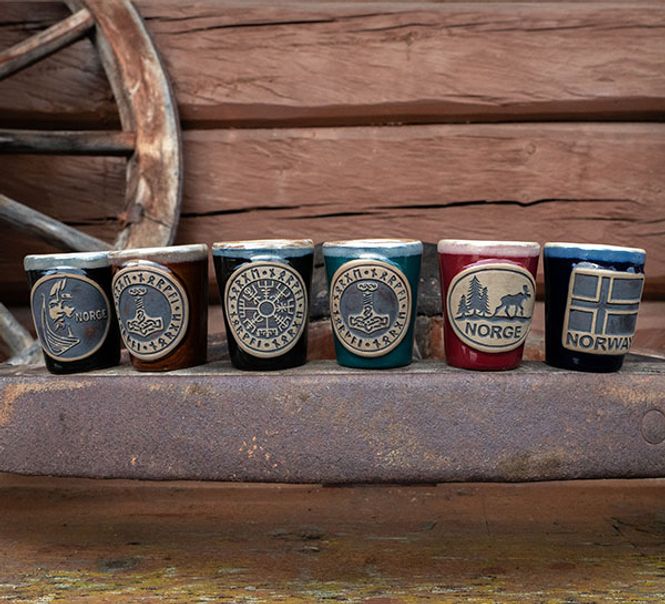 Main Image Ceramic shot glass, Wayfinder, black
