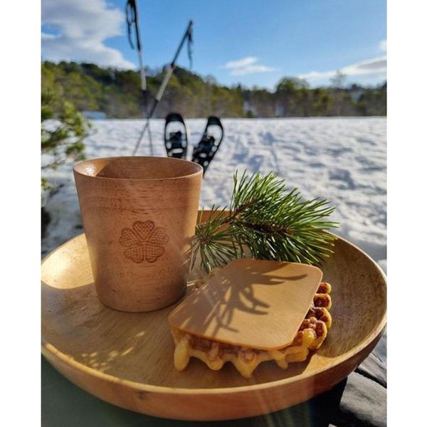 Main Image Wooden cup with waffle design